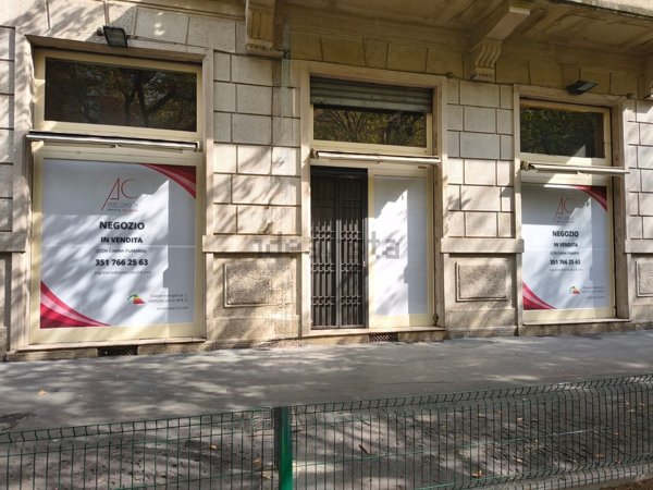 negozio in vendita a Milano