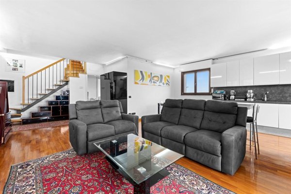 appartamento in vendita a Milano in zona Garegnano