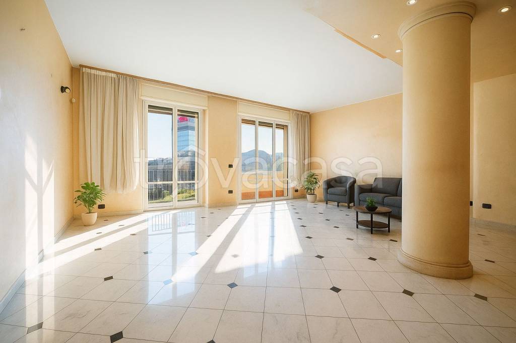 appartamento in vendita a Milano in zona Città Studi