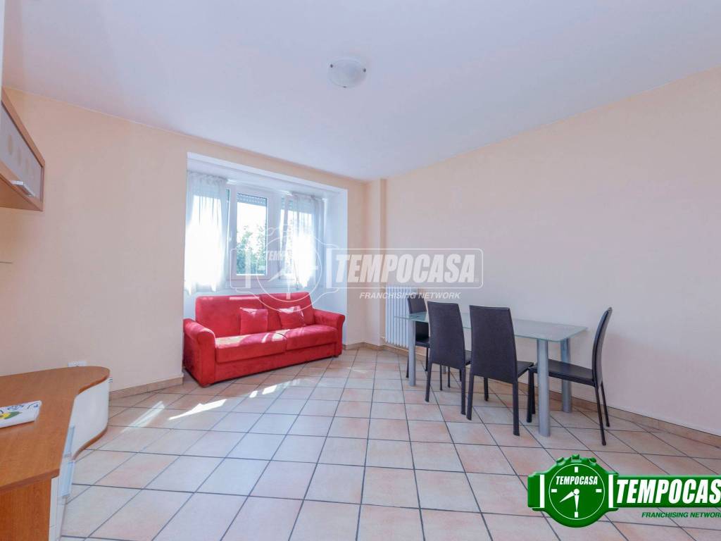 appartamento in vendita a Milano in zona Gallaratese