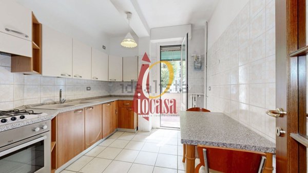 appartamento in vendita a Milano in zona Corvetto