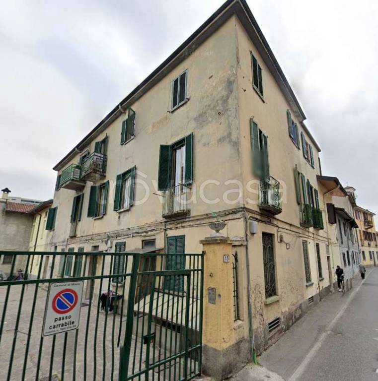 appartamento in vendita a Milano in zona Quarto Oggiaro