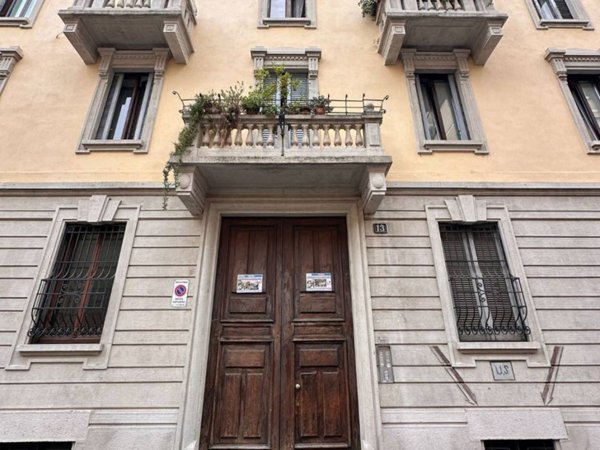 appartamento in vendita a Milano in zona Isola