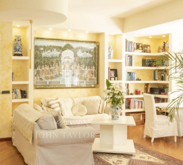 appartamento in vendita a Milano in zona Sempione