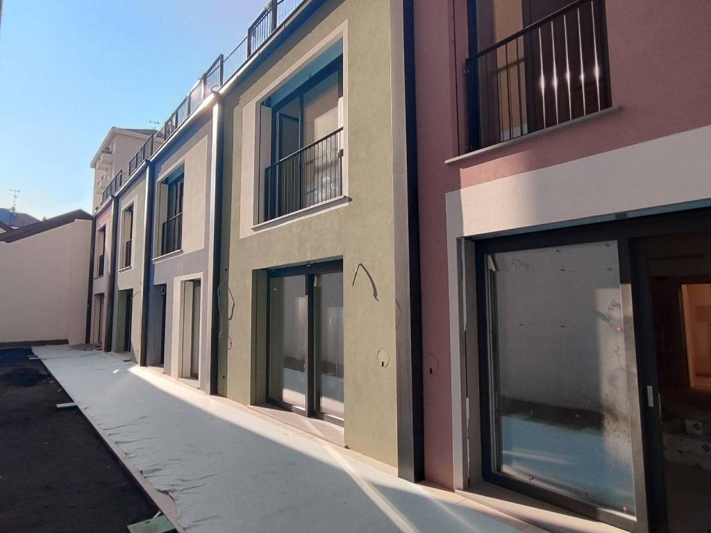 appartamento in vendita a Milano in zona Porta Venezia