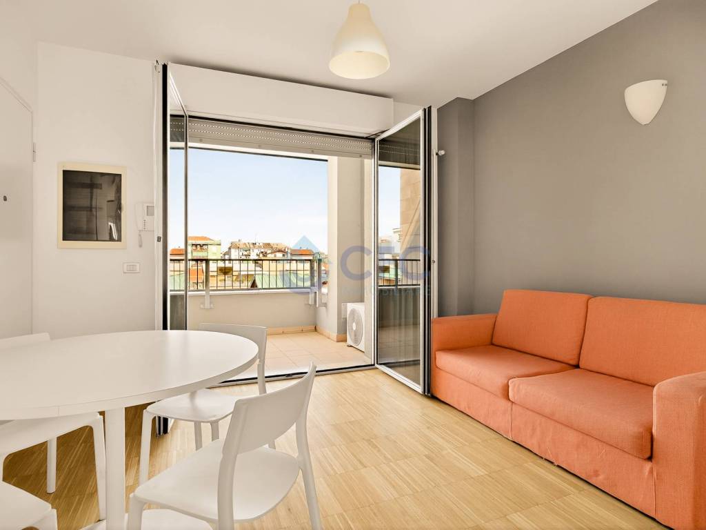 appartamento in vendita a Milano in zona Adriano