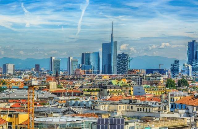 appartamento in vendita a Milano in zona Vigentino