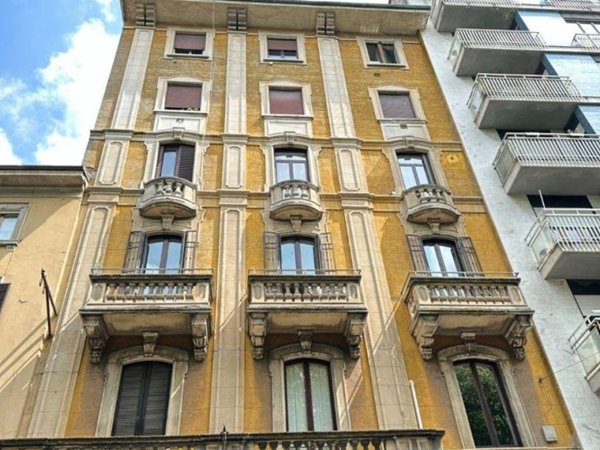 appartamento in vendita a Milano in zona Porta Romana
