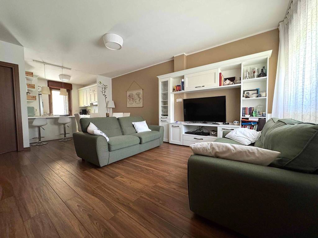 casa indipendente in vendita a Milano in zona Affori