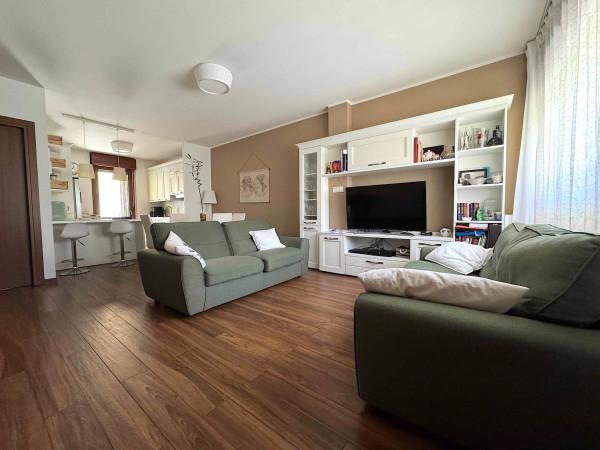 appartamento in vendita a Milano in zona Dergano