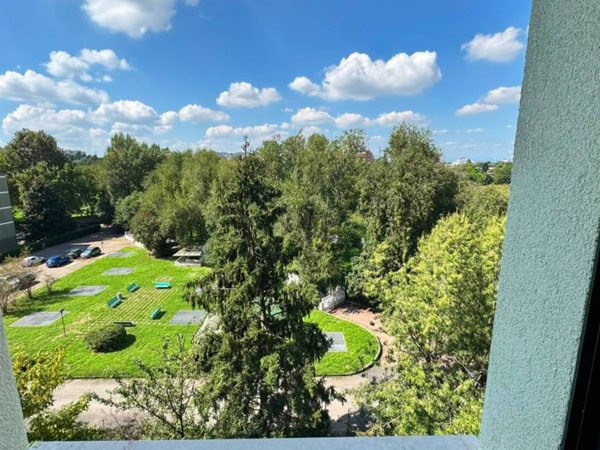 appartamento in vendita a Milano in zona Trenno