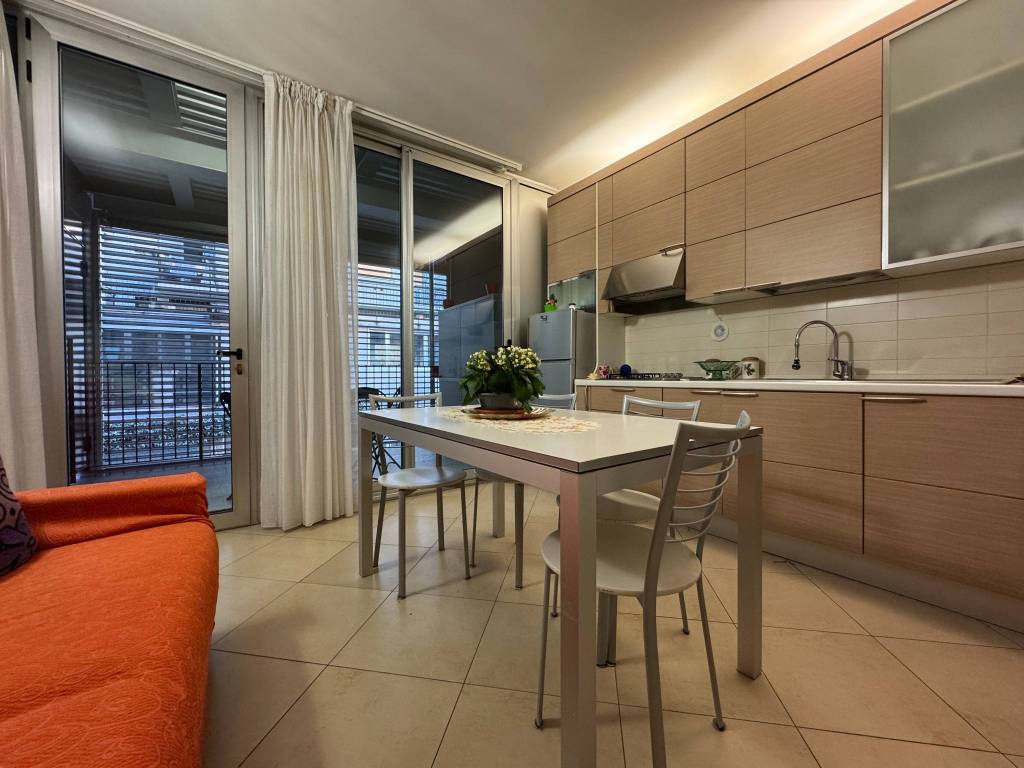 appartamento in vendita a Milano in zona Città Studi