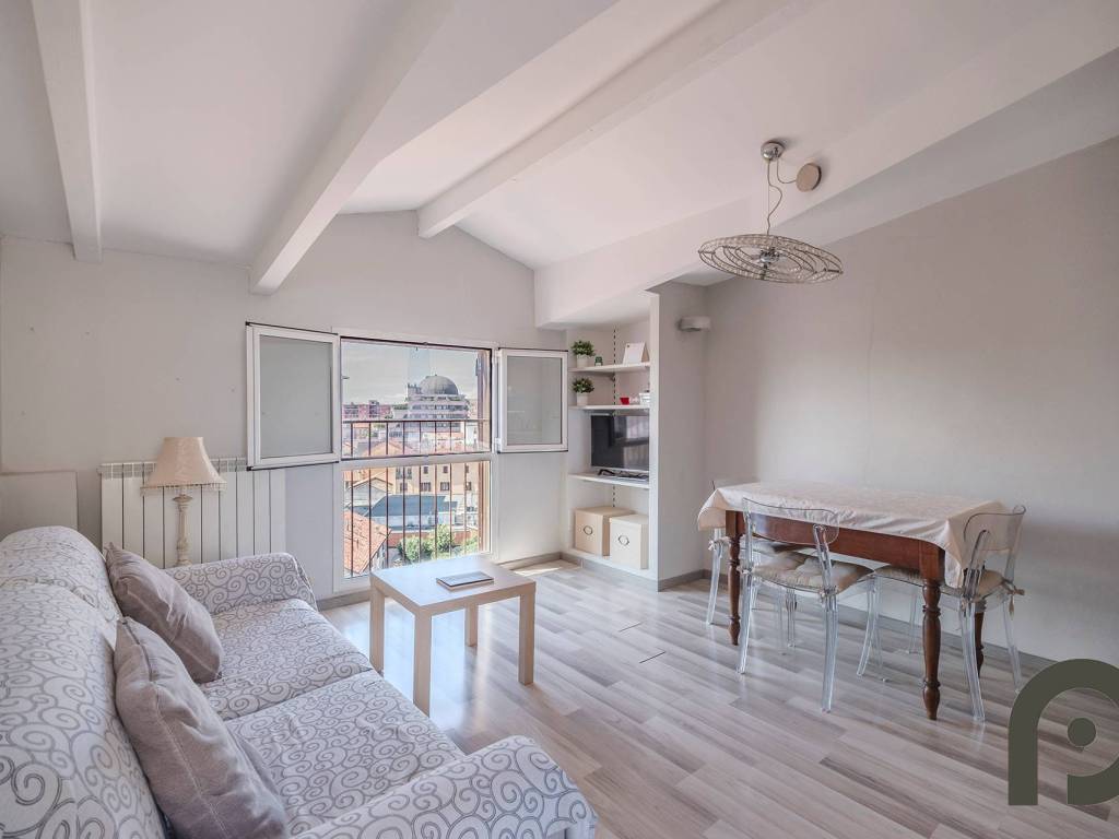 appartamento in vendita a Milano in zona Porta Romana