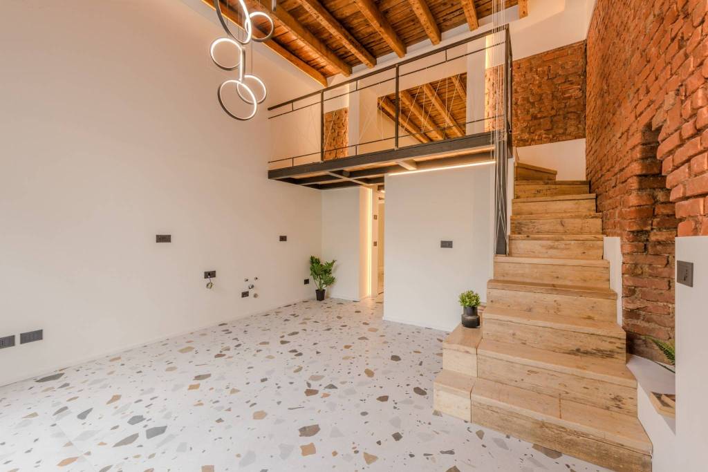 appartamento in vendita a Milano in zona Centro Storico