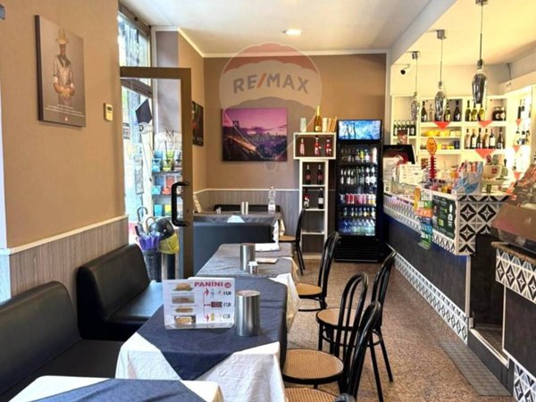 negozio in vendita a Milano in zona Centro Direzionale
