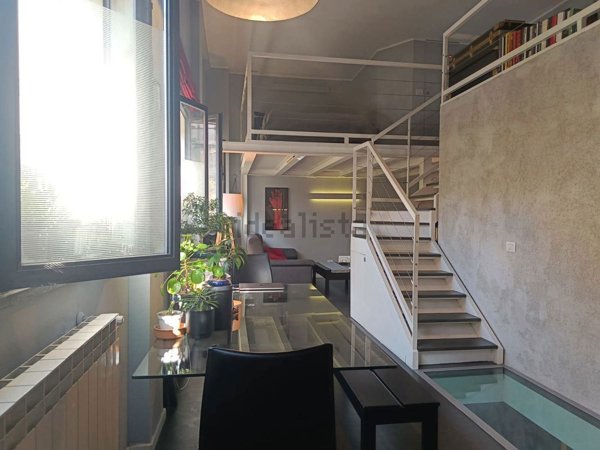 appartamento in vendita a Milano in zona Vigentino