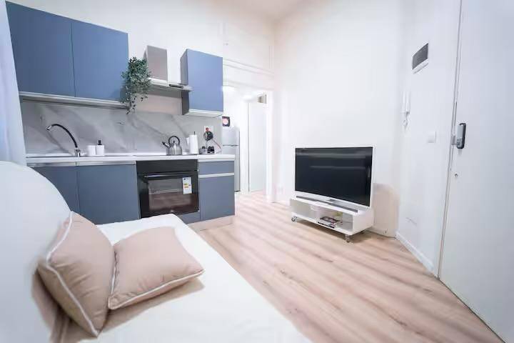 appartamento in vendita a Milano in zona Stadera