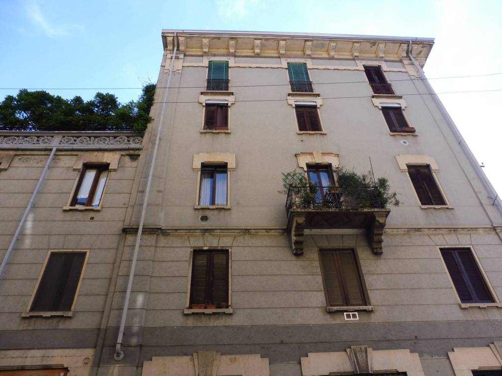 appartamento in vendita a Milano in zona Porta Romana