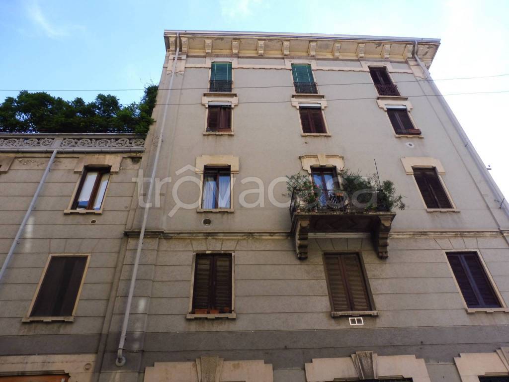 appartamento in vendita a Milano in zona Porta Romana