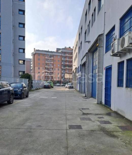 appartamento in vendita a Milano in zona Niguarda