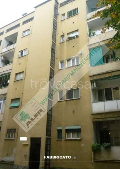 appartamento in vendita a Milano in zona Città Studi