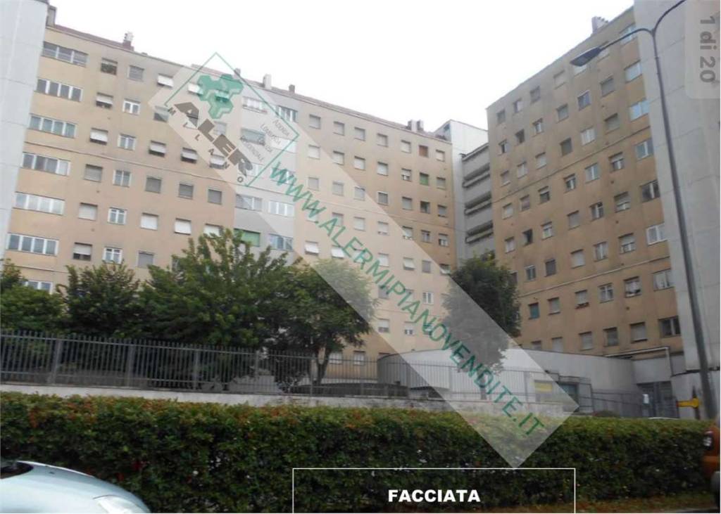 appartamento in vendita a Milano in zona Quarto Cagnino