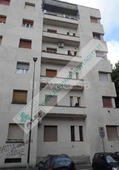 appartamento in vendita a Milano in zona San Siro