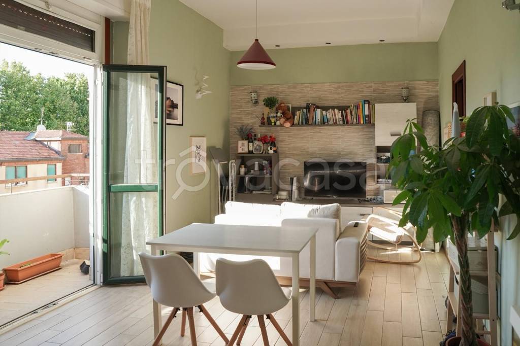 appartamento in vendita a Milano in zona San Siro