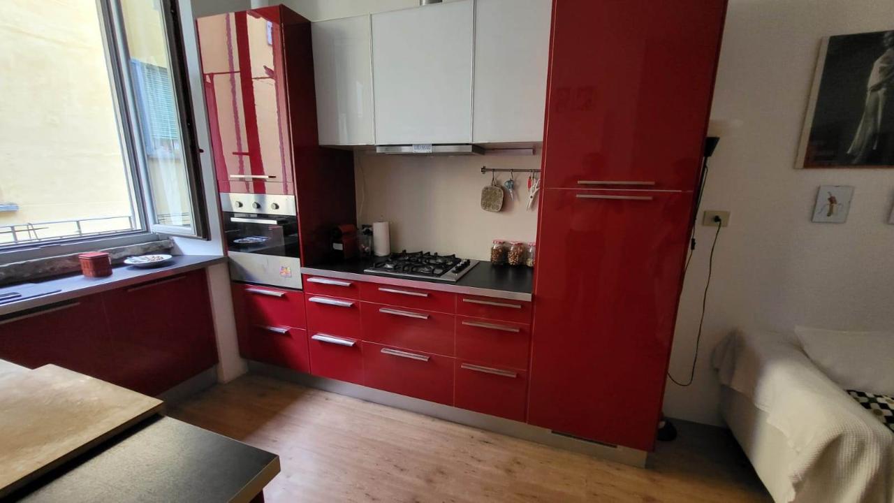 appartamento in vendita a Milano in zona Conchetta