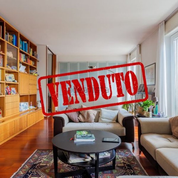 appartamento in vendita a Milano in zona Porta Venezia