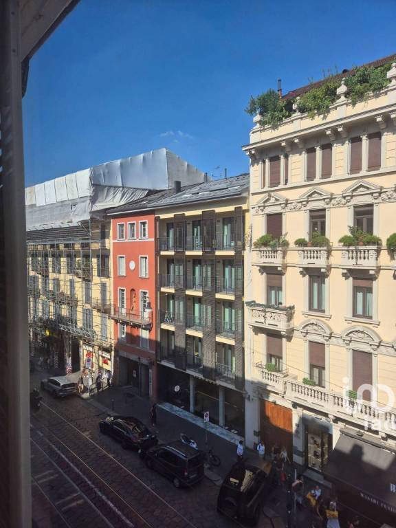 appartamento in vendita a Milano in zona Cadorna