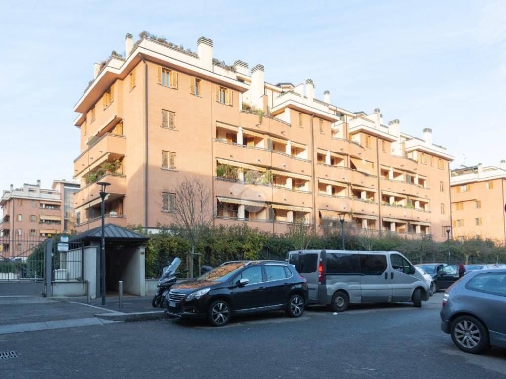 appartamento in vendita a Milano in zona Niguarda