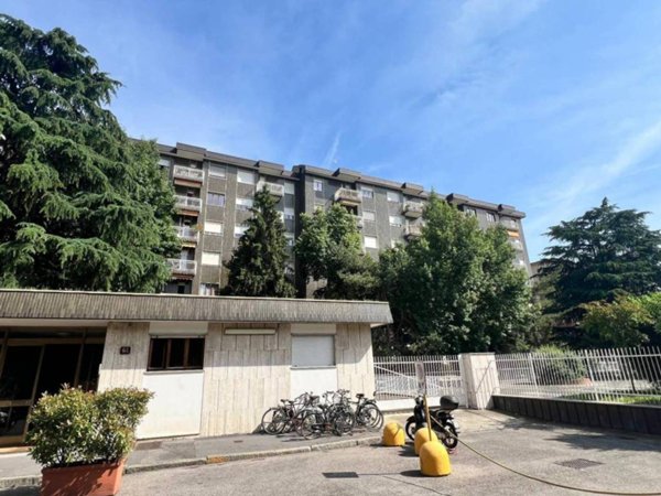 appartamento in vendita a Milano in zona Affori