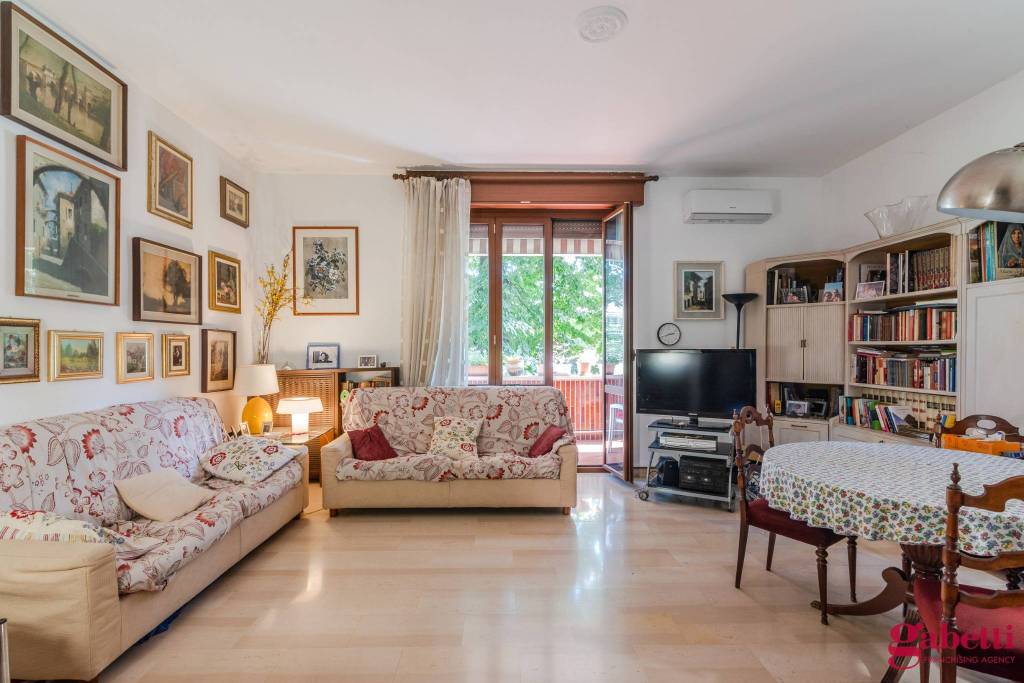 appartamento in vendita a Milano in zona Chiesa Rossa