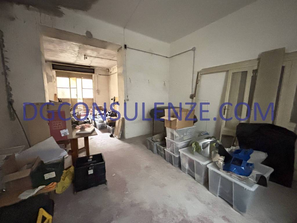 appartamento in vendita a Milano in zona Piazzale Lodi