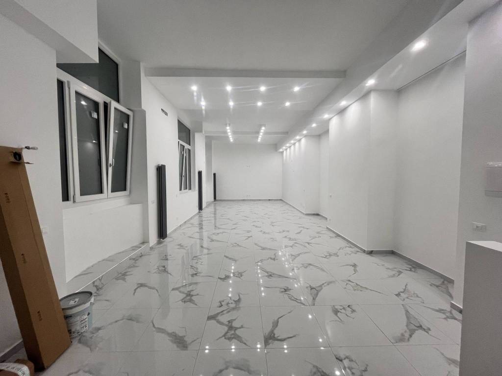 appartamento in vendita a Milano in zona Guastalla