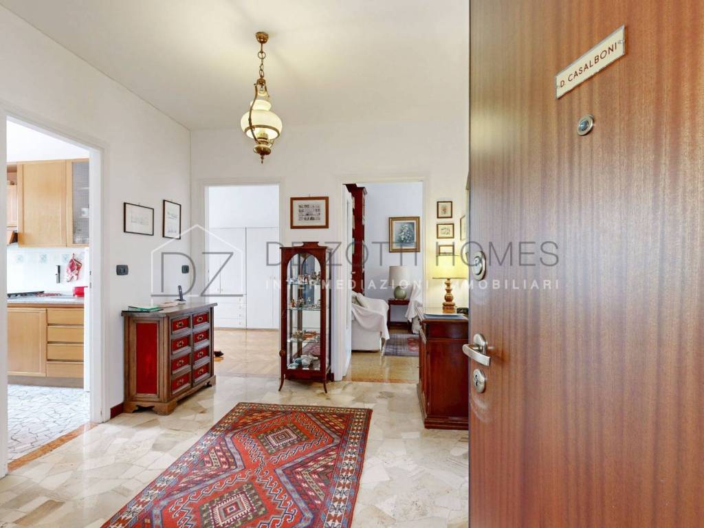 appartamento in vendita a Milano in zona Sempione