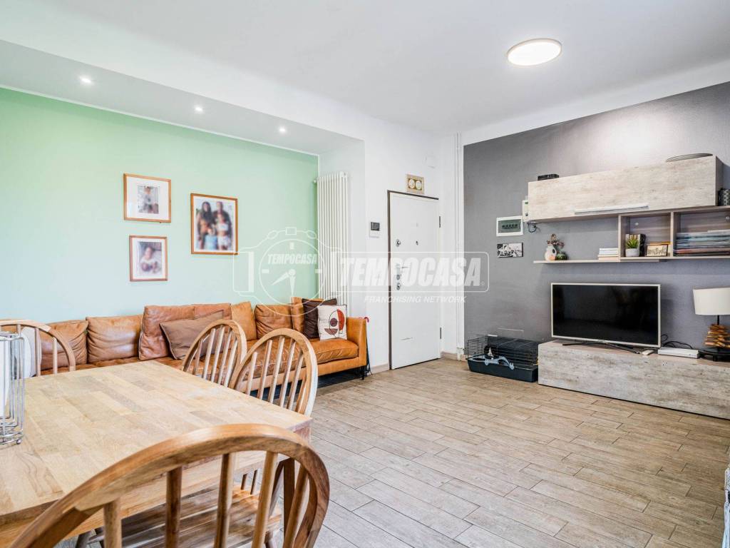 appartamento in vendita a Milano in zona Corvetto