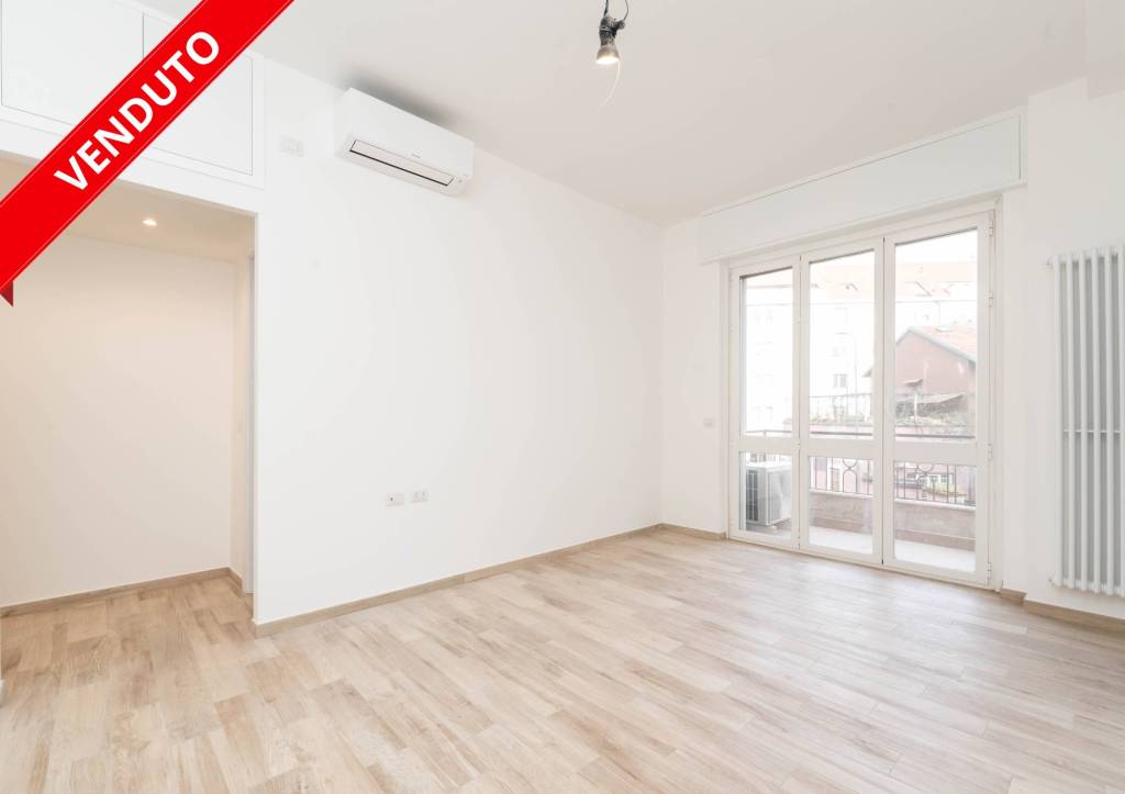 appartamento in vendita a Milano in zona Vigentino