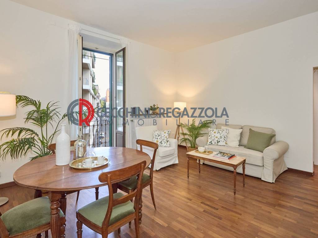 appartamento in vendita a Milano in zona Porta Garibaldi