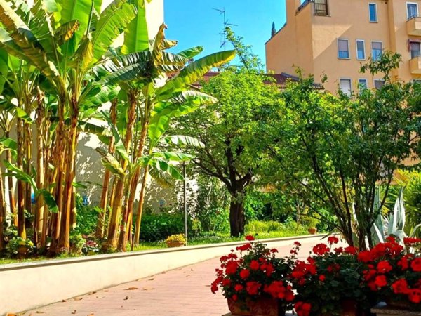 appartamento in vendita a Milano in zona Isola