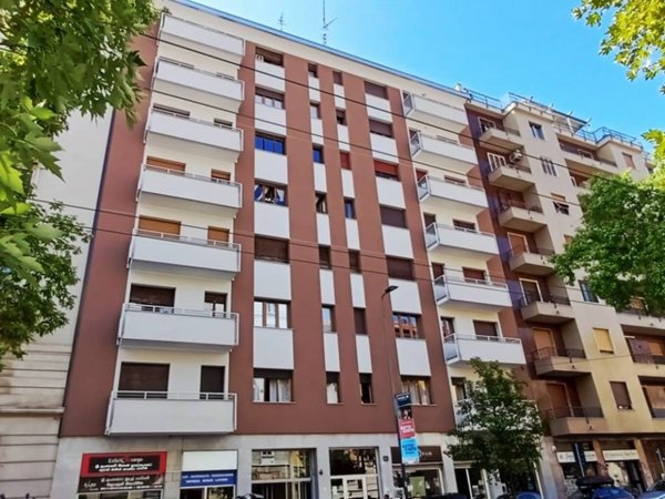 appartamento in vendita a Milano in zona Isola