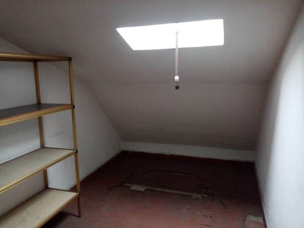 appartamento in vendita a Milano in zona Vigentino