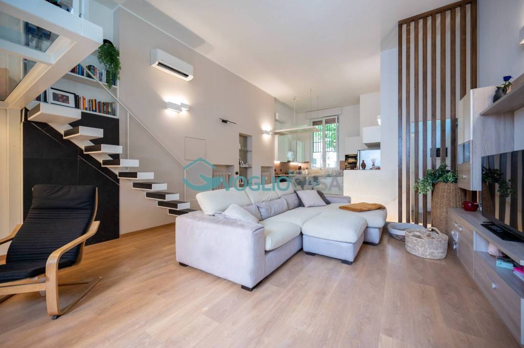 appartamento in vendita a Milano in zona Dergano