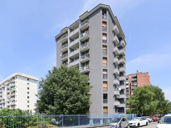 appartamento in vendita a Milano in zona San Siro