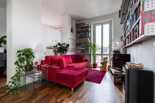 appartamento in vendita a Milano in zona Isola