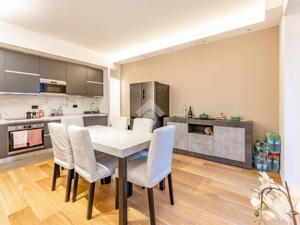 appartamento in vendita a Milano in zona Isola