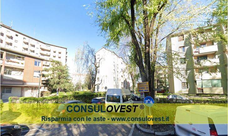 appartamento in vendita a Milano in zona Comasina