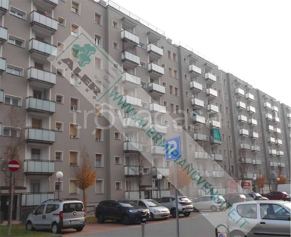 appartamento in vendita a Milano in zona Quarto Oggiaro