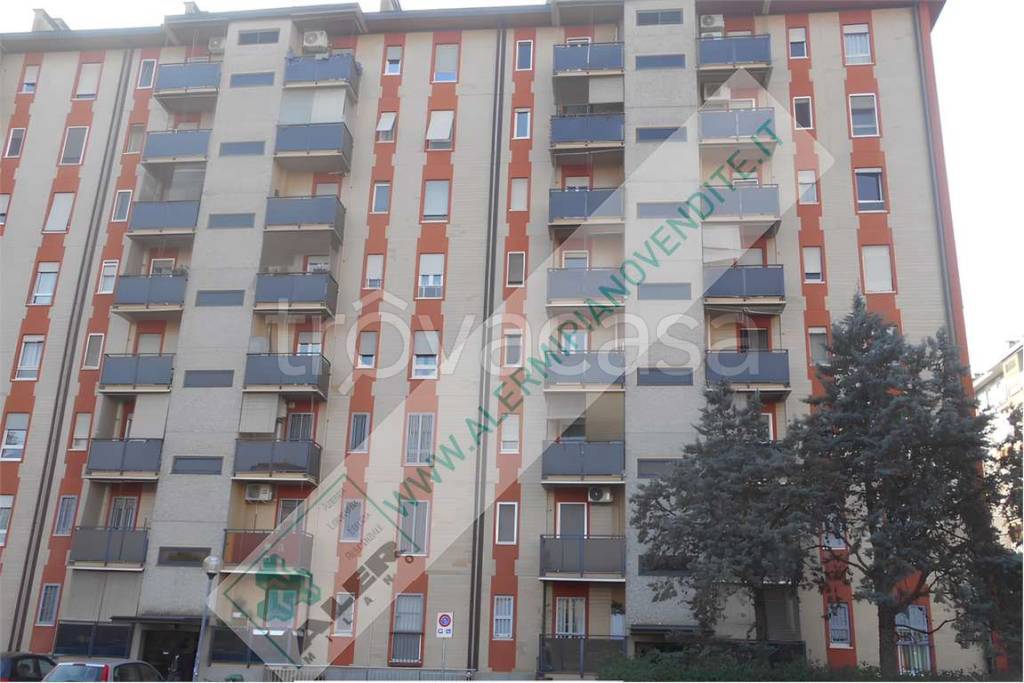appartamento in vendita a Milano in zona Città Studi